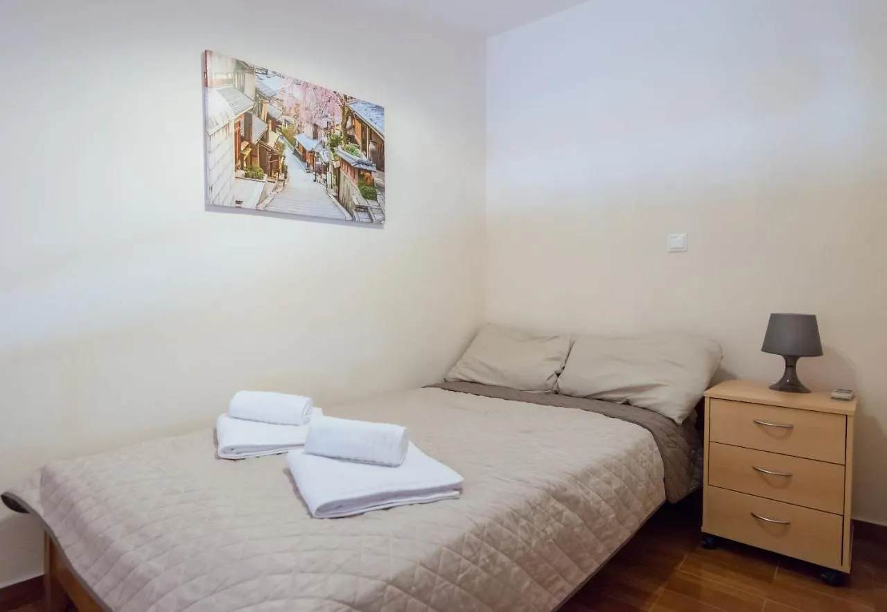 Mat Old Town Apartments B Rethymno  Greece